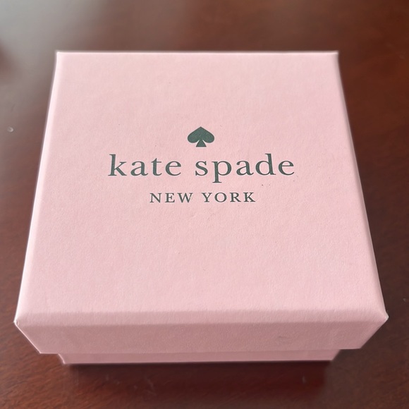 Kate Spade Cluster CZ Stud Earrings - New in Box - Picture 6 of 10